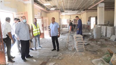 محافظ أسيوط يتفقد أعمال إنشاء مجمع خدمات المواطنين والخدمات الزراعية ببني شقير