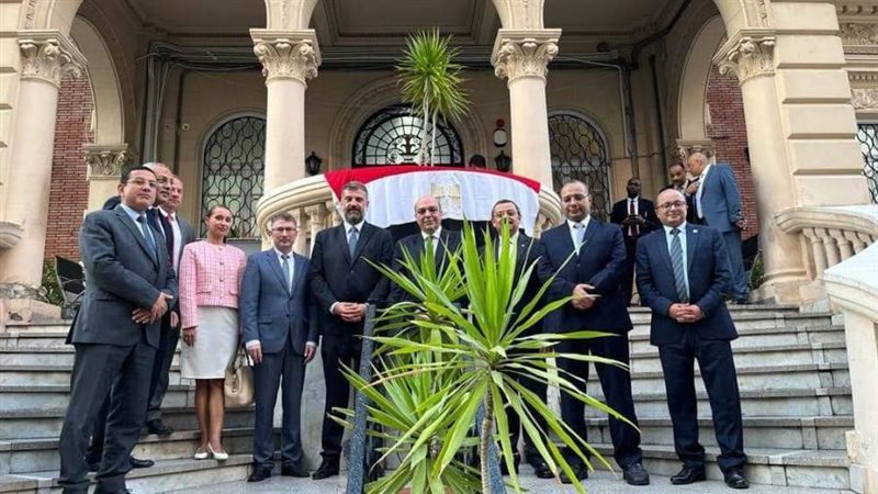 حفل فني بالبيت الروسي