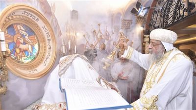 البابا تواضروس الثاني يدشن كنيسة القيامة بحي الظاهر في القاهرة