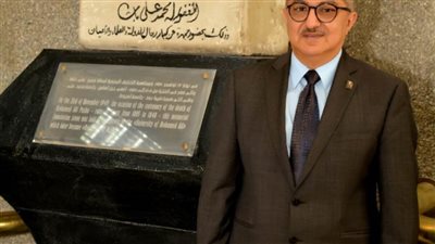 رئيس جامعة أسيوط يفتتح أول وحدة تصنيع لمنتجات اللحوم بمستشفى الطب البيطري بـ5 ملايين جنيه