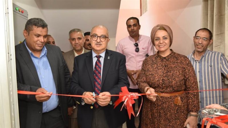 رئيس جامعة أسيوط