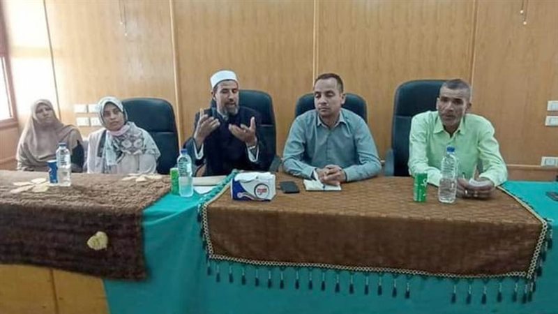 ندوة تثقيفية بمركز