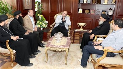 وفد بيت العائلة المصرية يُهنئ محافظ بني سويف بالعام الهجري الجديد