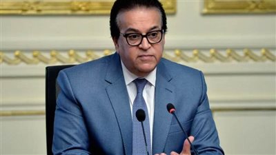 وزير التعليم العالي يكلف عددًا من نواب رؤساء الجامعات بتسيير الأعمال لحين تعيين رؤساء جدد