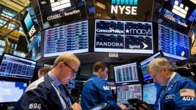 بعد التوتر بين أمريكا والصين بسبب تايون .. انخفاض سوق الأسهم الأمريكية