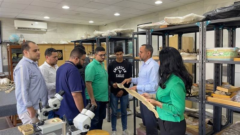 خلال الزيارة