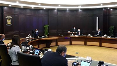 رئيس الوزراء يوجه بتطبيق خطة لترشيد استهلاك الطاقة بمختلف أنواعها في ظل الأزمة العالمية