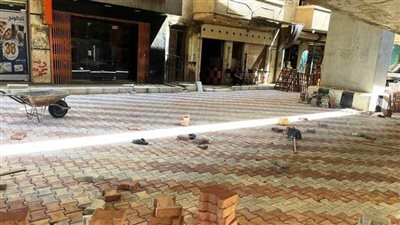 سوهاج: تركيب بلاط الإنترلوك.. ورفع كفاءة منطقة أسفل كوبري مدينة جرجا