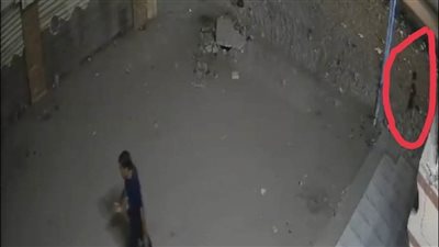 استدرجه بكيس شيبسي.. اختطاف طفل من مصيف جمصة وكاميرات المراقبة ترصد الواقعة