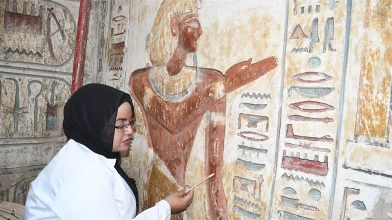 ترميم مقصورة الذهب