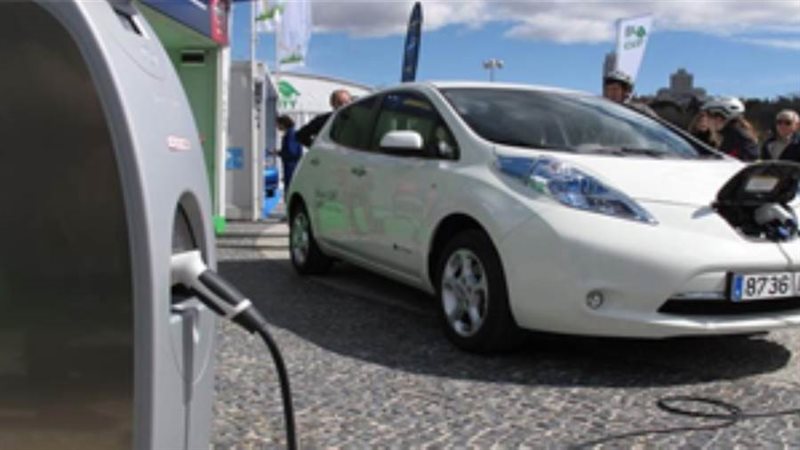 السيارات الكهربائية