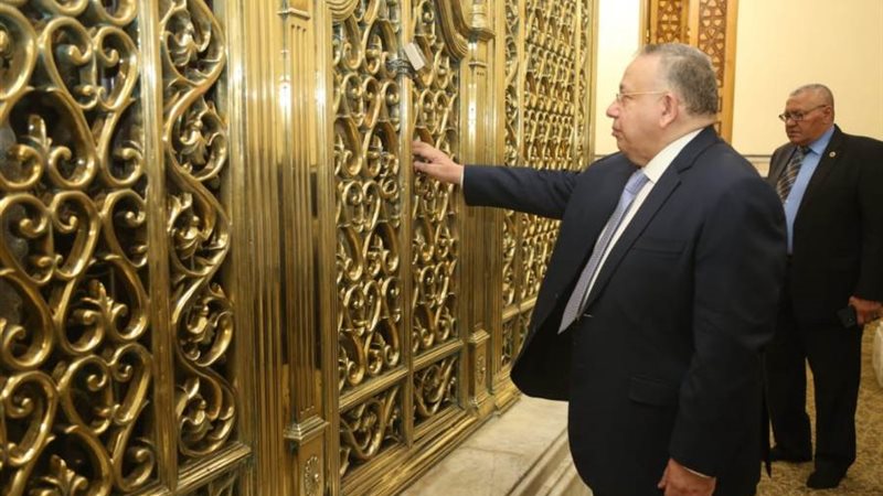 السيد محمود الشريف