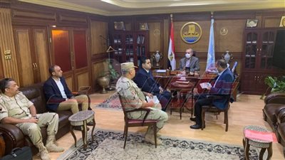 محافظ كفر الشيخ يناقش أعمال تأهيل وتبطين الترع بقرى 