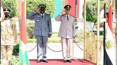 وزير دفاع بوركينا فاسو: دور مصر مؤثر وفاعل في كافة القضايا داخل القارة الإفريقية 