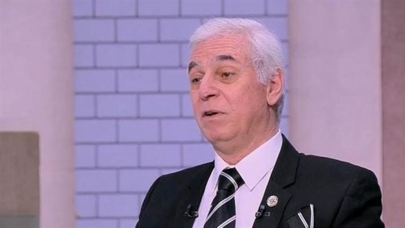 د ايمن سالم