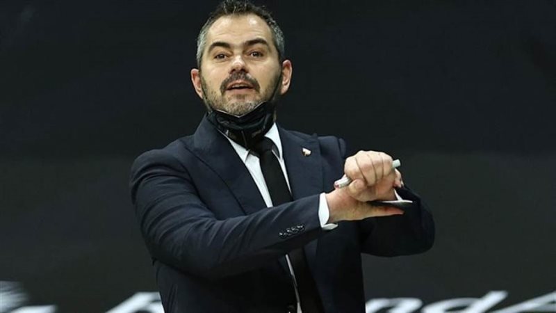 الأسباني أوجستي بوش