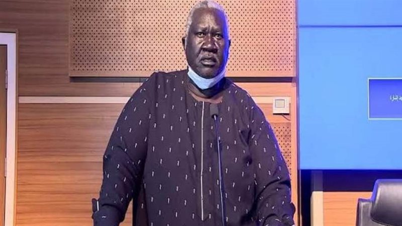 مالك عقار إير