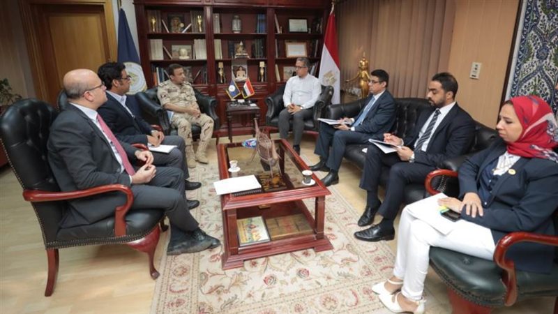 وزير السياحة خلال