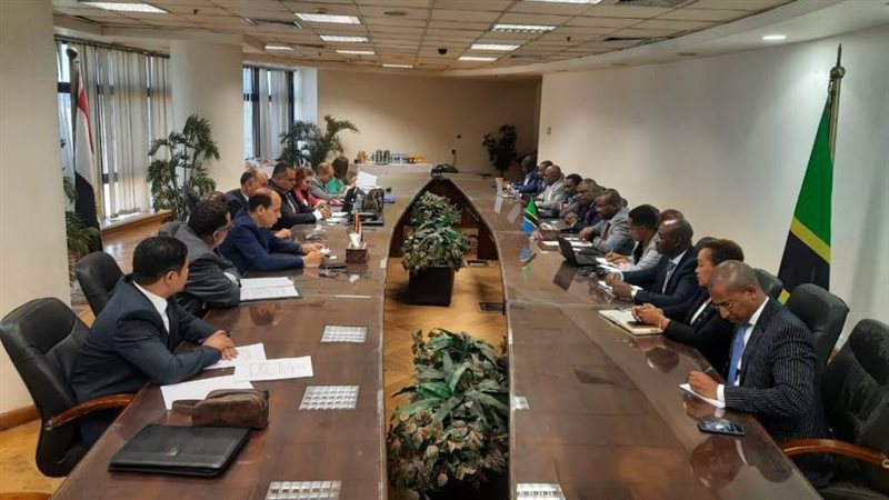 المسؤولين المصريين