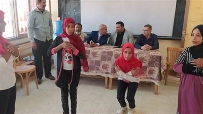 دعم الأنشطة التربوية لتنمية وصقل مهارات الطلاب بإدارات التعليم بالوادي الجديد 