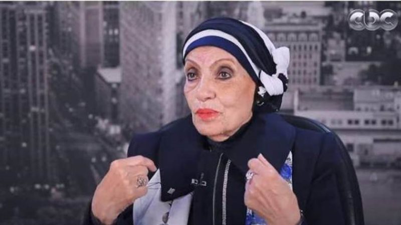 الفنانة رجاء حسين