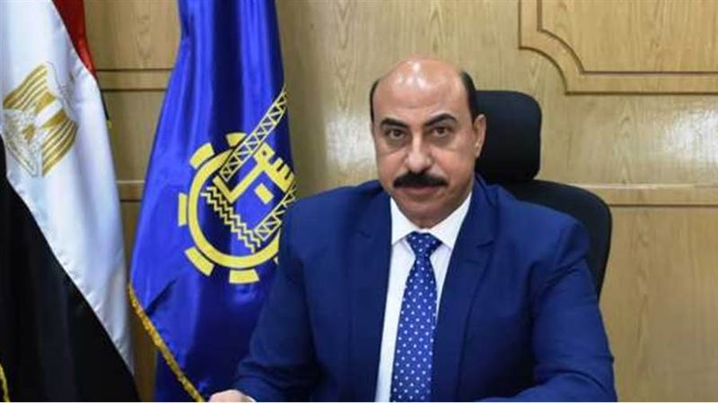 محافظ أسوان أشرف