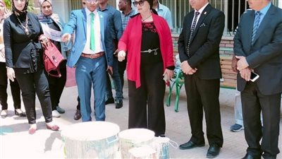 نائب رئيس جامعة أسيوط تشارك في مبادرة 