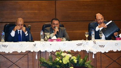 مساعد وزير المالية للضرائب: توجيهات وزير المالية بضرورة متابعة العمل ميدانيا بالمناطق والمأموريات