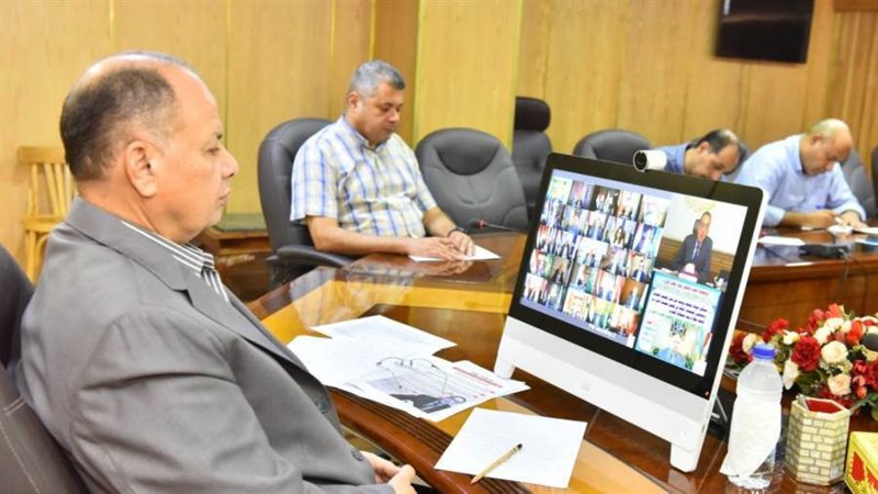 محافظ أسيوط يشارك