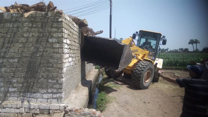 جانب من حملة الإزالة