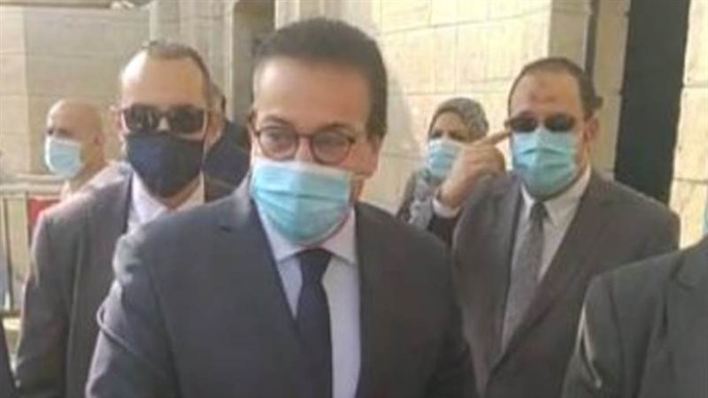 خالد عبد الغفار وزير