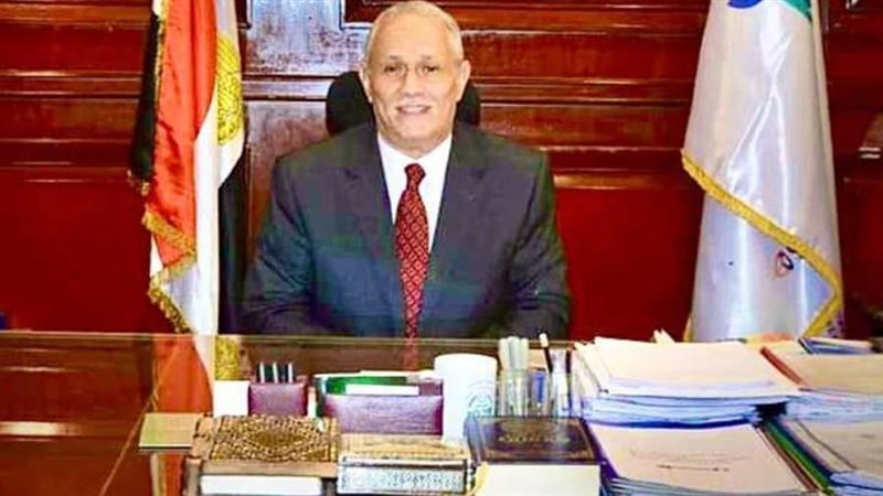 مصطفى ألهم محافظ