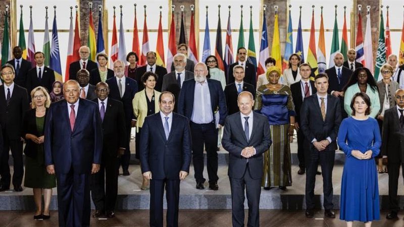 حوار بيترسبرج