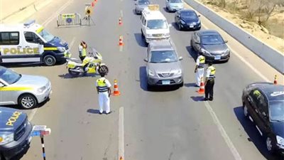 خلال 24 ساعة..ضبط 141 ألفا و529 مخالفة متنوعة في حملات لتحقيق الانضباط المروري 