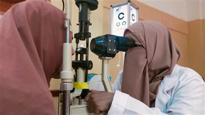 توقيع الكشف الطبي على 1885 مواطنًا بالقافلة الطبية بالشرقية