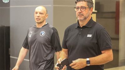 فيتوريا يزور بيراميدز ويجتمع بجونياس