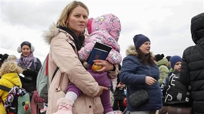 بولندا: ارتفاع عدد اللاجئين الأوكرانيين إلى 5 ملايين و495 ألف شخص