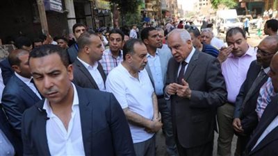 محافظ الجيزة يعاين موقع حريق كنيسة أبو سيفين بإمبابة