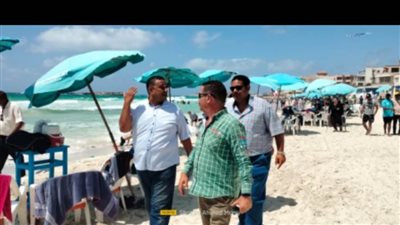 محافظ الإسكندرية: توقيع غرامات مالية على 9 من مستأجري الشواطئ المخالفة