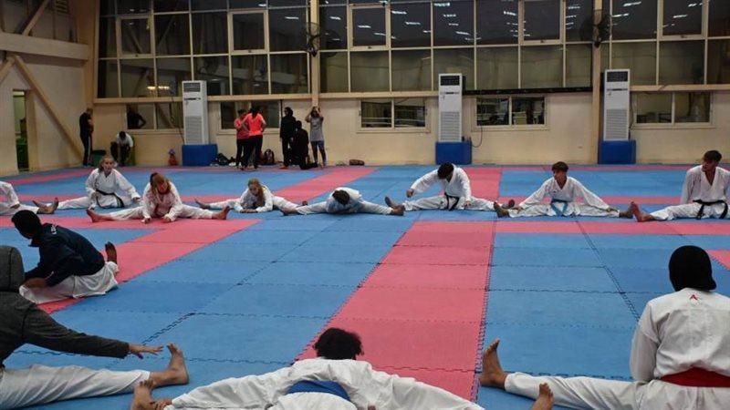 تدريب مشترك لناشئي