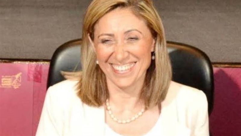 الدكتورة نيڤين الكيلاني