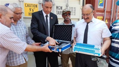 جمارك بورسعيد تضبط محاولة تهريب عدد من أجهزة جراحة العظام ومستلزماتها 