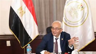 وزير التعليم الجديد يبدأ مهام عمله ويعقد اجتماعات مع قيادات الوزارة