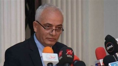 وزير التعليم يؤكد أهمية الاستفادة من الكفاءات وتكاتف الجميع لتطوير منظومة العمل