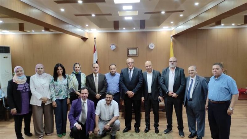 مجلس كلية طب بنى