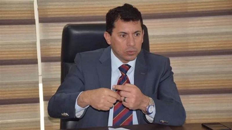 الدكتور أشرف صبحي