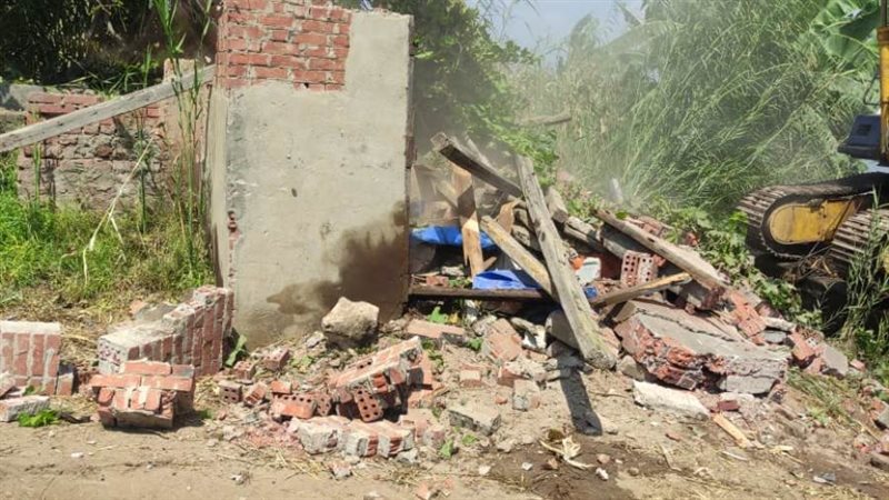 إزالة 93 حالة تعد