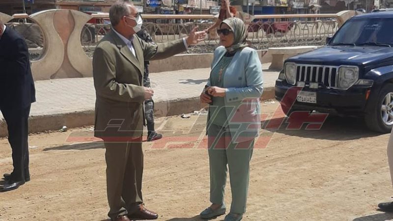 جولة المحافظ