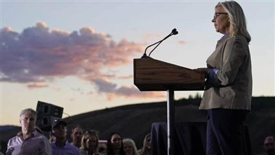 ابنة نائب الرئيس الأمريكي الأسبق تدفع ثمن تحديها للرئيس السابق ترامب