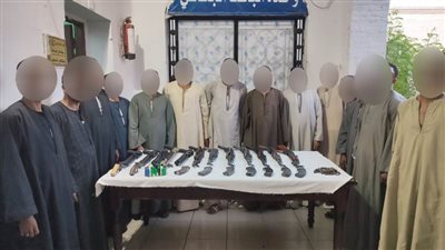 أجهزة الأمن تشن حملة أمنية مكبرة بأسيوط لضبط العناصر الإجرامية حائزي الأسلحة النارية والمخدرات